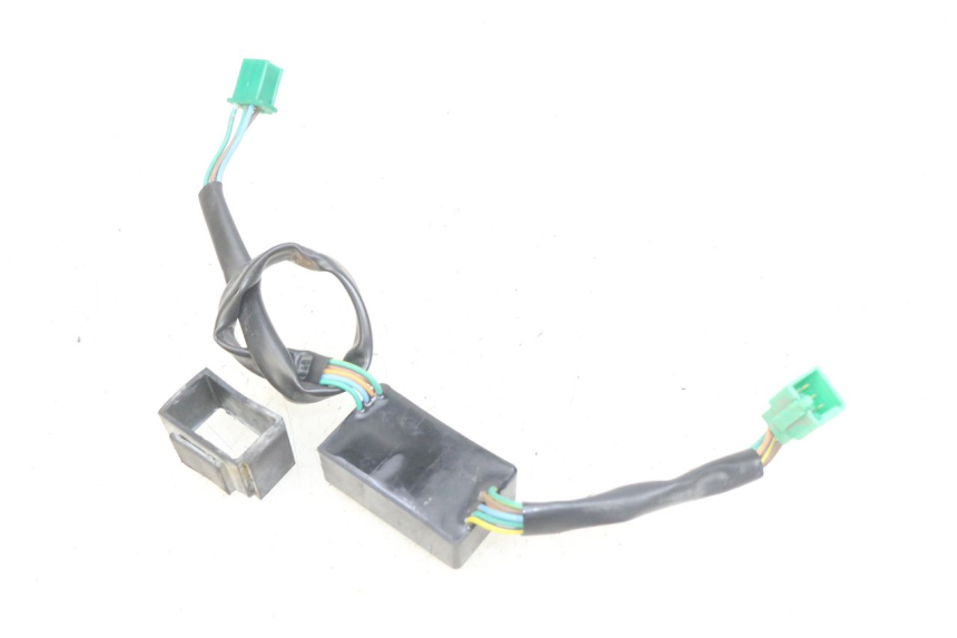 photo de ELECTRIC RELAY KYMCO X-TOWN XTOWN 125 (2016 - 2021) - Alternative perspective