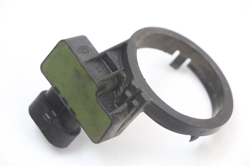 photo de ELECTRICAL RELAY PIAGGIO X10 125 (2012 - 2017) - Zoom on usage condition