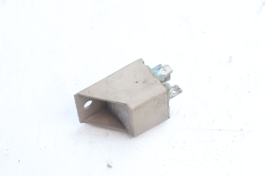 photo de RELAY PIAGGIO X9 AMALFI 180 (2000 - 2003) - Technical close-up