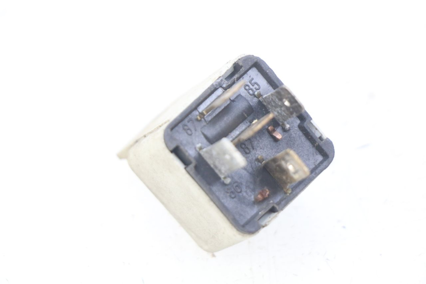 photo de ELECTRICAL RELAY PIAGGIO X9 EVOLUTION 250 (2003 - 2007) - Component detail