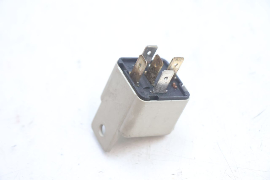 photo de ELECTRIC RELAY PIAGGIO X9 EVOLUTION 125 (2003 - 2007) - Product overview