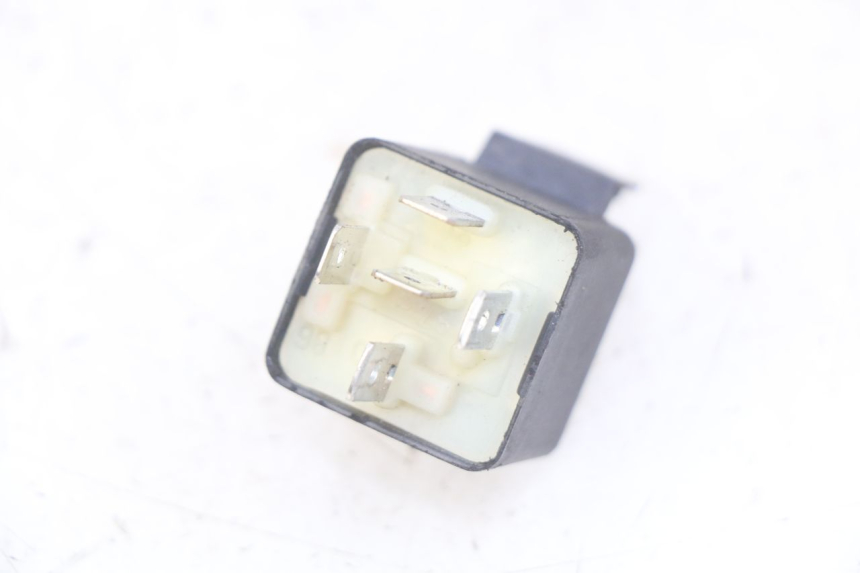 photo de ELECTRIC RELAY PIAGGIO XEVO - X EVO 125 (2007 - 2017) - Zoom on usage condition