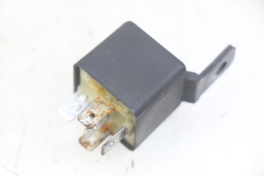 photo de ELECTRIC RELAY PIAGGIO XEVO - X EVO 125 (2007 - 2017) - Component detail