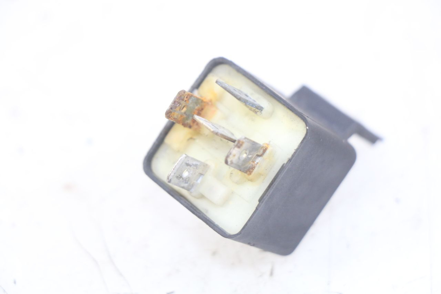 photo de ELECTRIC RELAY PIAGGIO XEVO - X EVO 125 (2007 - 2017) - Alternative perspective