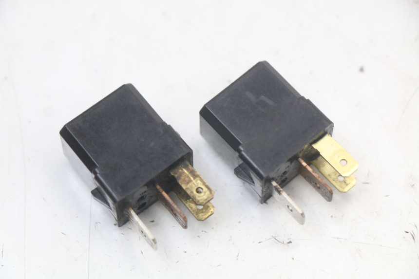 photo de RELAY YAMAHA FZ1 FAZER 1000 (2007 - 2009) - Main view