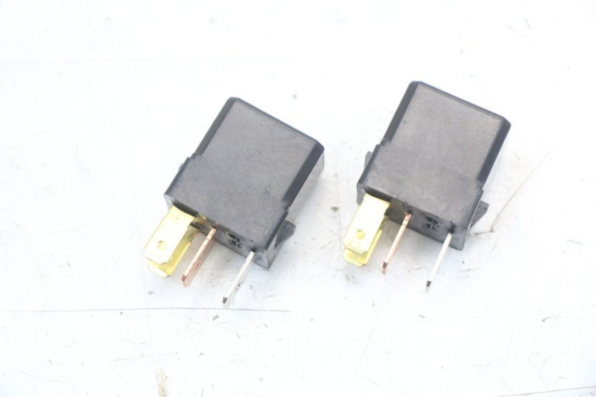 photo de RELAY YAMAHA XJ6 ABS 600 (2008 - 2016) - Main view