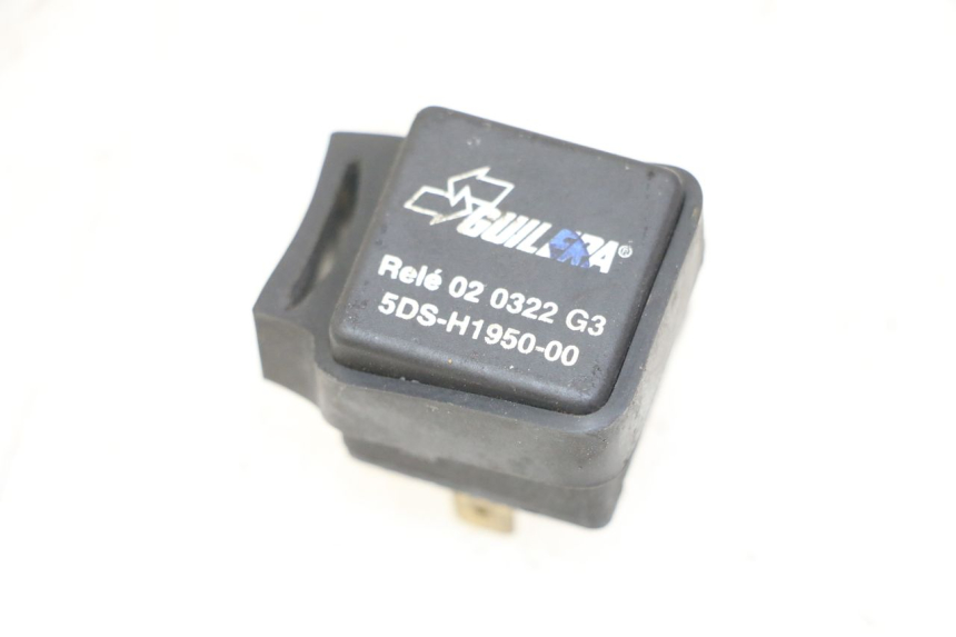 photo de ELECTRICAL RELAY YAMAHA YP MAJESTY 125 (2007 - 2010) - Main view