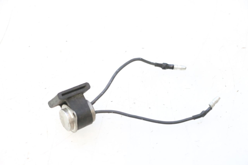 photo de ELECTRICAL RELAY YAMAHA YP MAJESTY 125 (1998 - 2001) - Zoom on usage condition