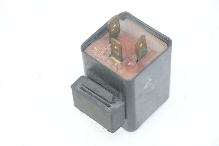 photo de ELECTRICAL RELAY KAWASAKI ZEPHYR 1100 ( - 1995) - Component detail
