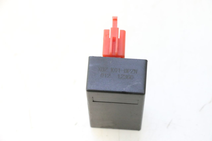 photo de HEADLIGHT RELAY MASH BIBOP 2.0 50 (2021 - 2026) - Zoom on usage condition