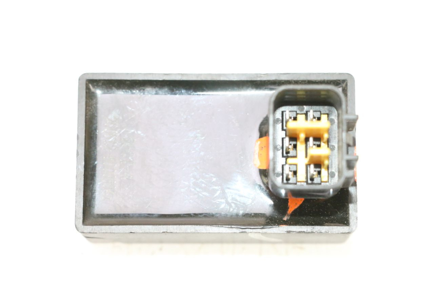photo de HEADLIGHT RELAY KEEWAY F-ACT FACT EVO 50 (2020 - 2026) - Technical close-up