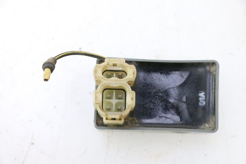 photo de HEADLIGHT RELAY KYMCO MXU R 250 (2004 - 2010) - Surface and material condition