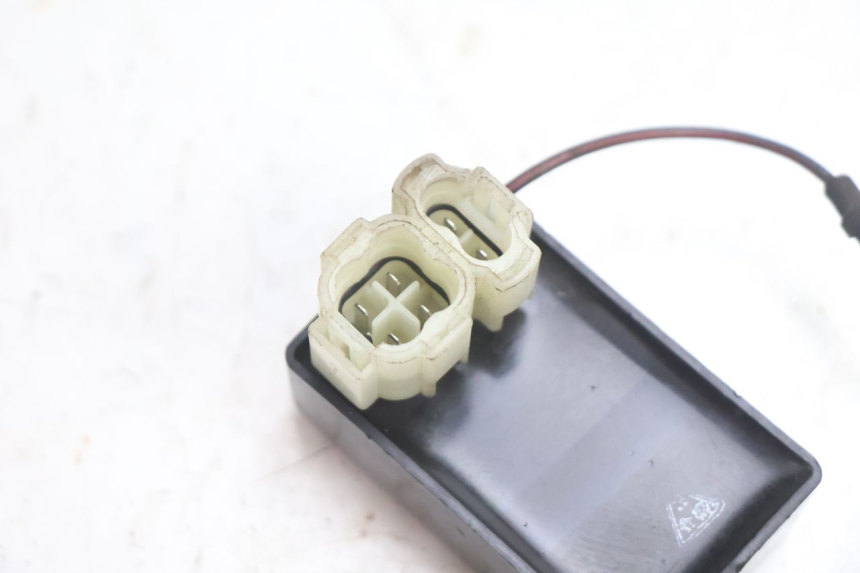 photo de HEADLIGHT RELAY KYMCO SUPER 8 2T 50 (2007 - 2013) - Component detail