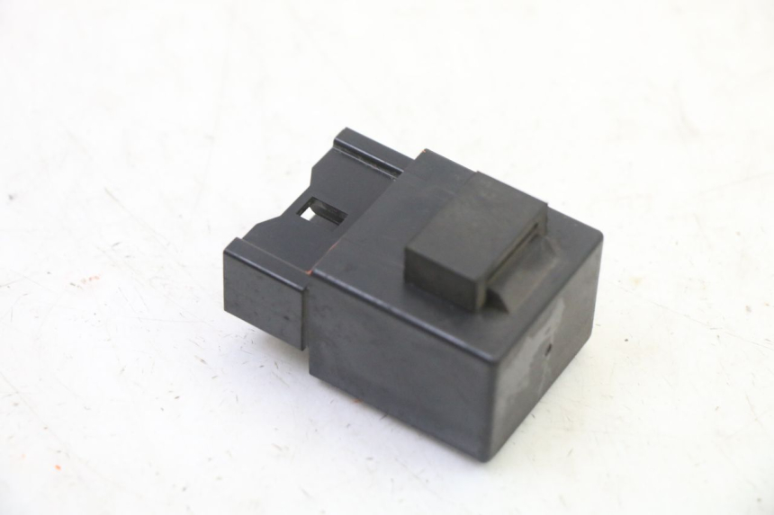 photo de FUEL PUMP RELAY YAMAHA FJR ABS 1300 (2006 - 2012) - Alternative perspective