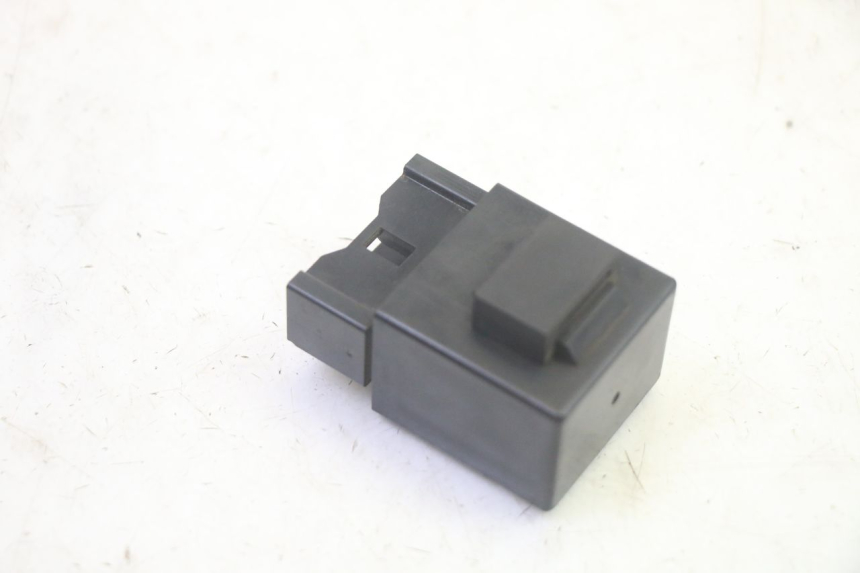 photo de FUEL PUMP RELAY YAMAHA FJR ABS 1300 (2006 - 2012) - Zoom on usage condition