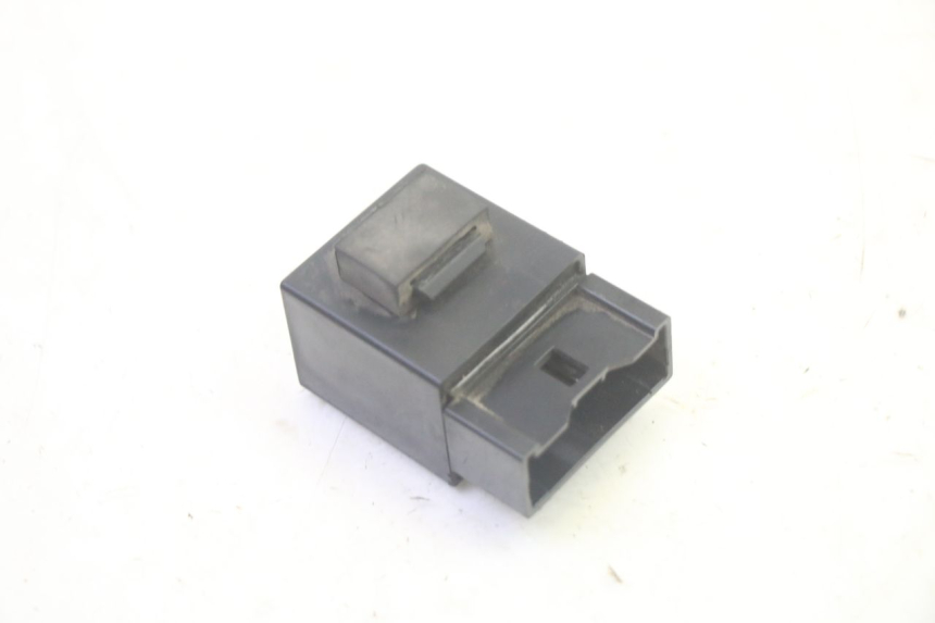 photo de FUEL PUMP RELAY YAMAHA FJR ABS 1300 (2006 - 2012) - Zoom on usage condition