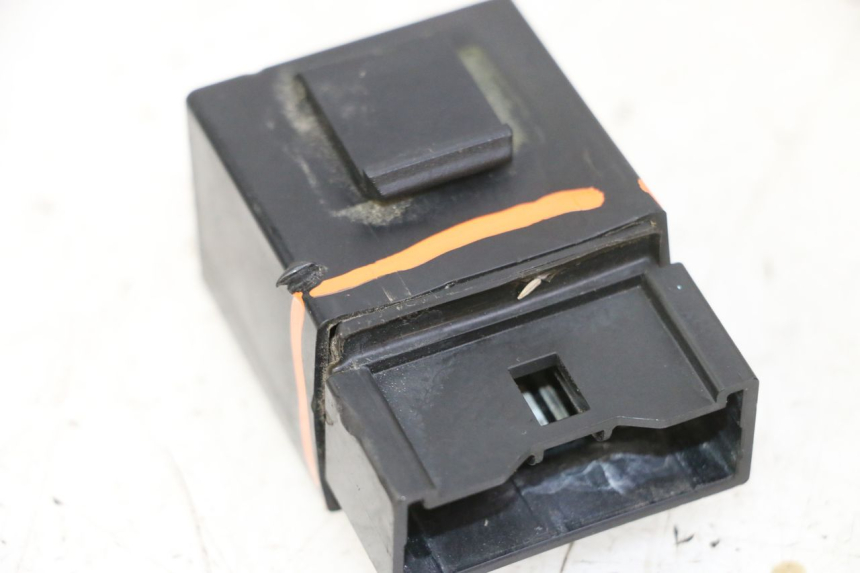 photo de FUEL PUMP RELAY YAMAHA FZ6 N FAZER 600 (2004 - 2006) - Product overview