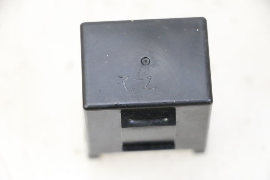 photo de FUEL PUMP RELAY YAMAHA MT-07 MT07 700 (2018 - 2020) - Component detail