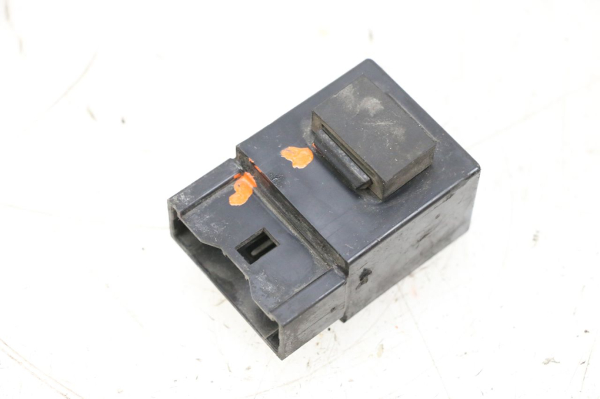 photo de FUEL PUMP RELAY YAMAHA TDM ABS 900 (2002 - 2014) - Zoom on usage condition