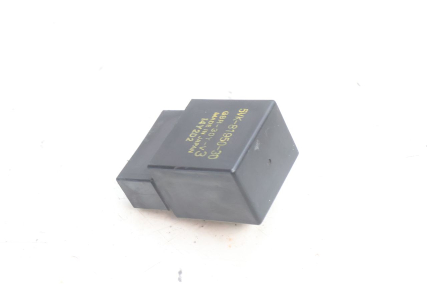 photo de FUEL PUMP RELAY YAMAHA TDM ABS 900 (2002 - 2014) - Component detail