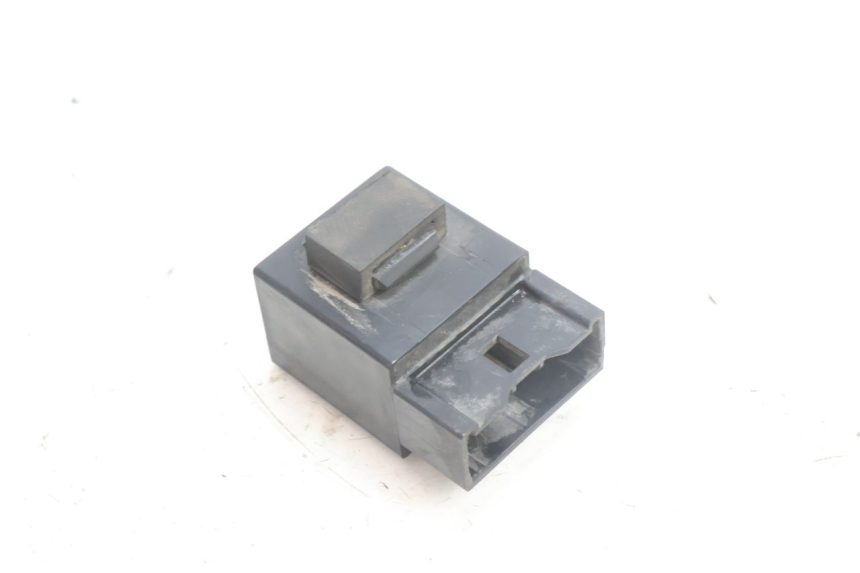 photo de FUEL PUMP RELAY YAMAHA TDM ABS 900 (2002 - 2014) - Zoom on usage condition