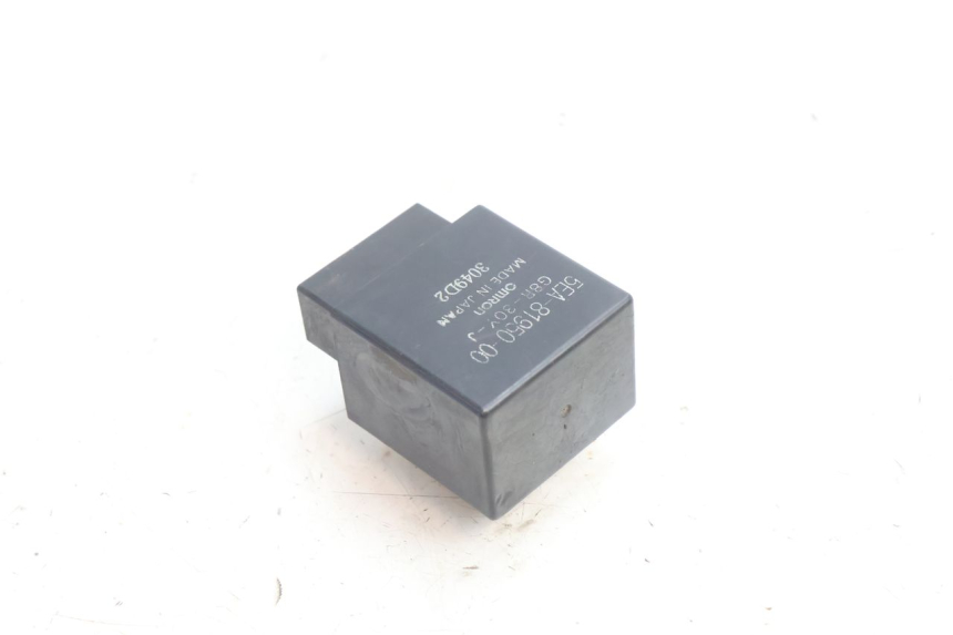 photo de FUEL PUMP RELAY YAMAHA XJR 1300 (1998 - 2002) - Component detail