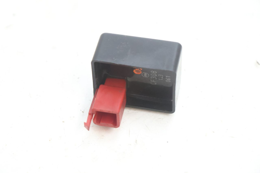 photo de FUEL PUMP RELAY KAWASAKI ZX-6R ZX6R 600 (2000 - 2002) - Main view