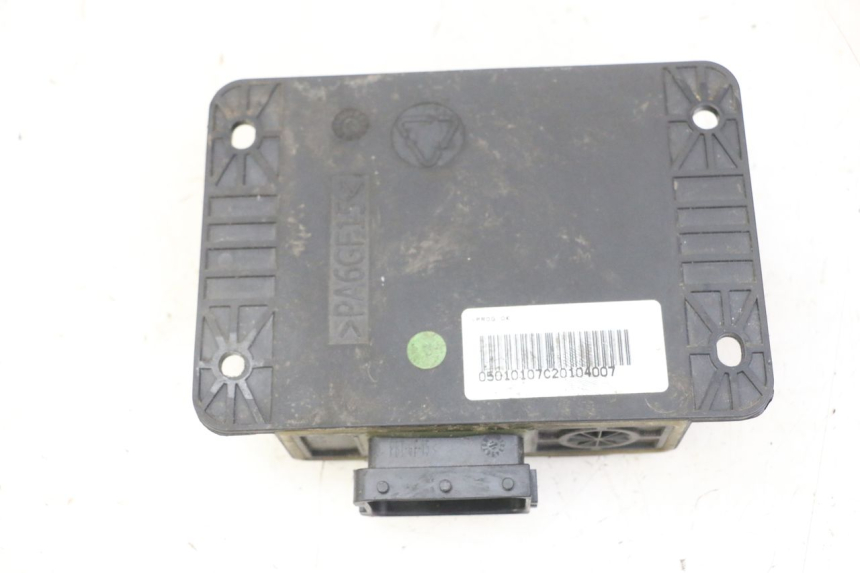photo de ROLL LOCK RELAY PIAGGIO MP3 LT 300 (2010 - 2016) - Zoom on usage condition