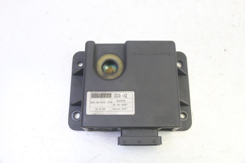 photo de ROLL LOCK RELAY PIAGGIO MP3 125 (2006 - 2014) - Main view
