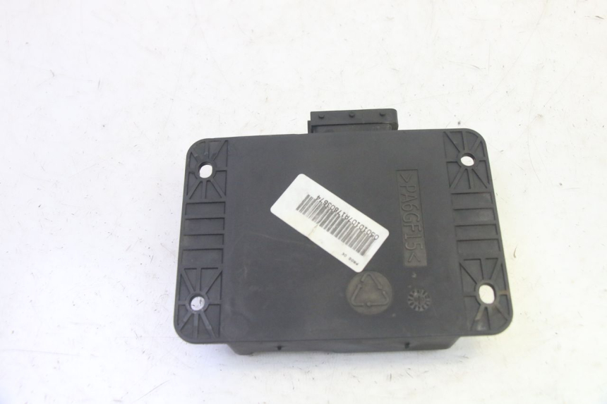 photo de RELAY ROLL LOCK PIAGGIO MP3 RL 250 (2006 - 2010) - Alternative perspective