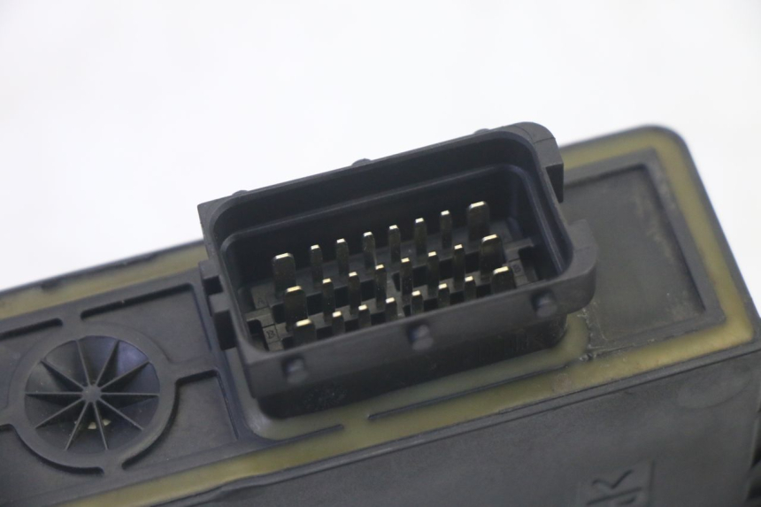 photo de RELAY ROLL LOCK PIAGGIO MP3 RL 250 (2006 - 2010) - Product overview