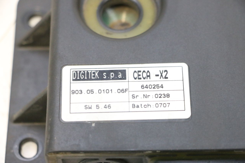 photo de ROLL LOCK RELAY PIAGGIO MP3 125 (2006 - 2014) - Component detail