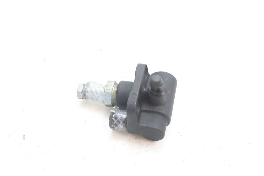 photo de BRAKE SPLITTER APRILIA ATLANTIC S 125 (2010 - 2013) - Zoom on usage condition