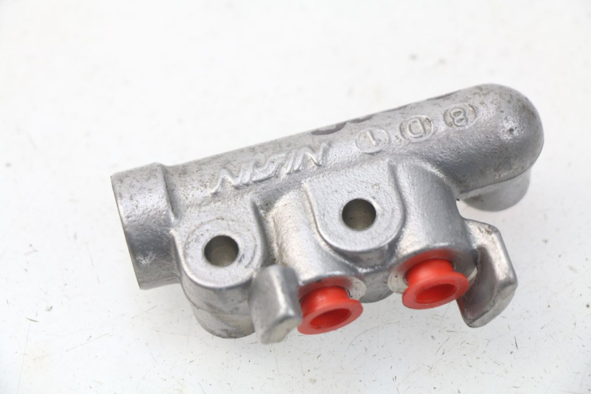 photo de BRAKE PROPORTIONING VALVE SUZUKI BURGMAN 125 (2007 - 2014) - Main view