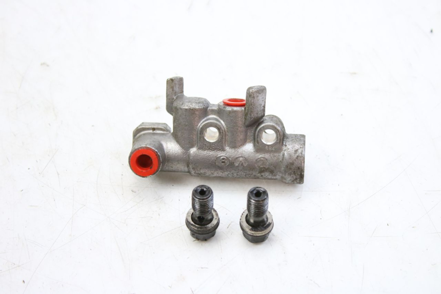 photo de BRAKE PROPORTIONING VALVE HONDA FES S-WING SWING ABS 125 (2007 - 2015) - Main view