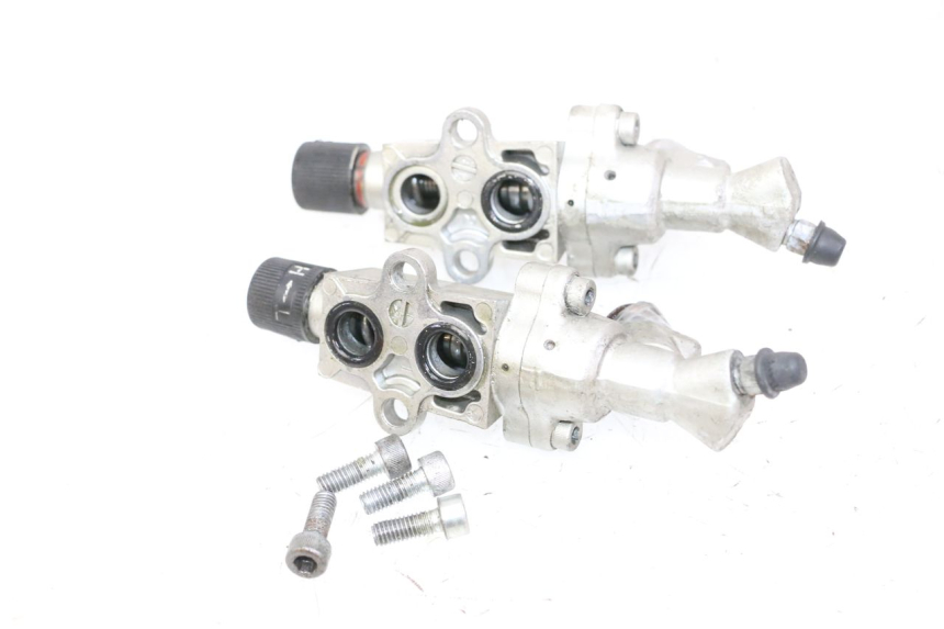 photo de BRAKE SPLITTER YAMAHA FJ 36Y 1100 (1984 - 1985) - Technical close-up