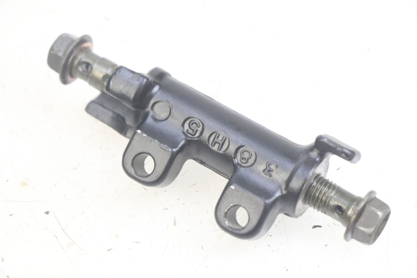 photo de BRAKE PROPORTIONING VALVE YAMAHA FZS FAZER 600 (1998 - 2001) - Zoom on usage condition