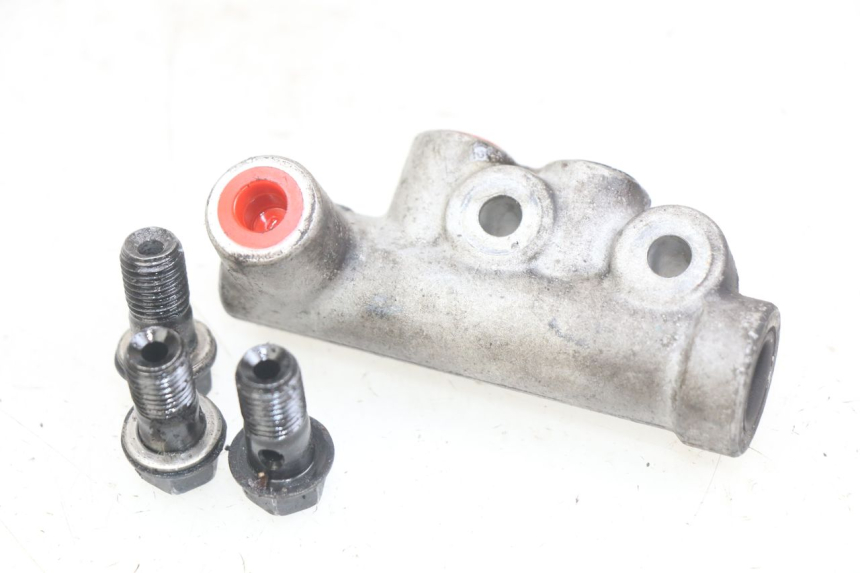 photo de BRAKE PROPORTIONING VALVE SYM GTS EFI 125 (2012 - 2016) - Component detail