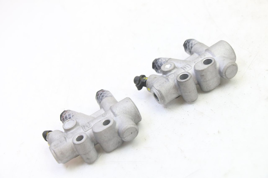 photo de BRAKE SPLITTER PIAGGIO MP3 HPE 310 (2024 - 2025) - Alternative perspective