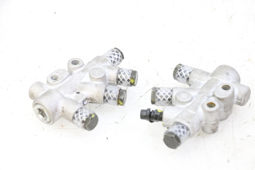 photo de BRAKE PROPORTIONING VALVE PIAGGIO MP3 500 (2014 - 2017) - Main view