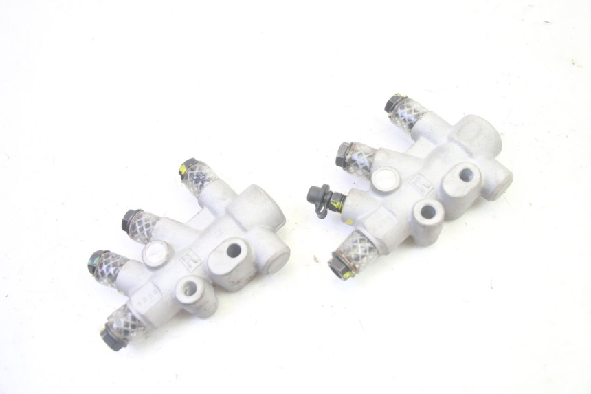 photo de BRAKE SPLITTER PIAGGIO MP3 500 (2016 - 2018) - Main view