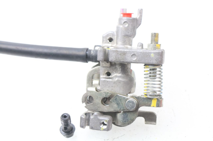 photo de BRAKE SPLITTER HONDA PCX (JF47) 125 (2012 - 2013) - Zoom on usage condition