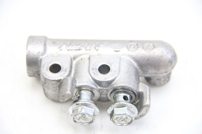 photo de BRAKE PROPORTIONING VALVE SUZUKI SIXTEEN 125 (2008 - 2010) - Component detail