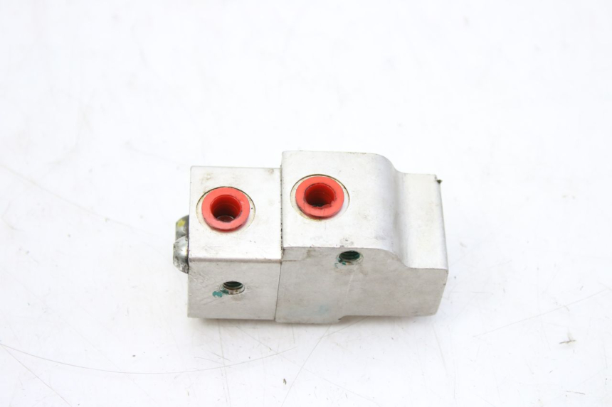 photo de BRAKE PROPORTIONING VALVE PEUGEOT TWEET 125 (2010 - 2017) - Alternative perspective