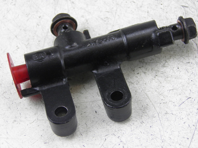 photo de BRAKE SPLITTER YAMAHA XJ F 900 (1983 - 1994) - Zoom on usage condition