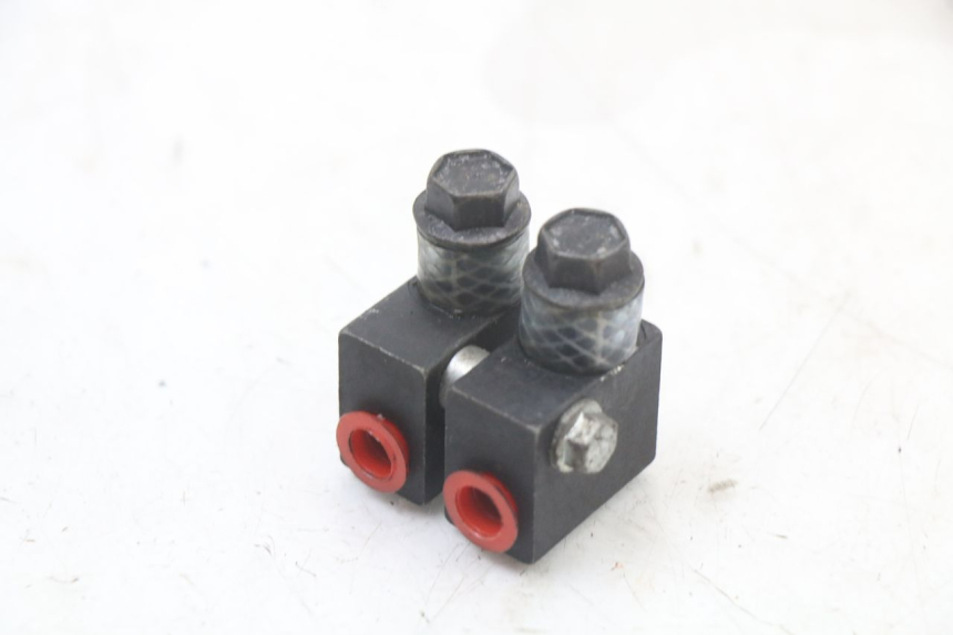 photo de BRAKE SPLITTER YAMAHA XJ6 ABS 600 (2008 - 2016) - Component detail