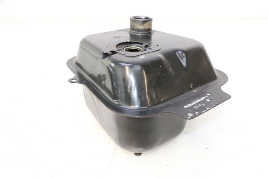 photo de FUEL TANK KYMCO AGILITY PREMIUM 50 (2007 - 2010) - Technical close-up