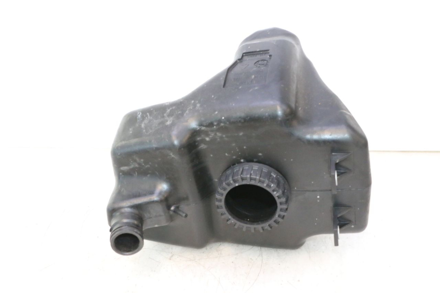photo de FUEL TANK APRILIA ATLANTIC S 125 (2010 - 2013) - Zoom on usage condition