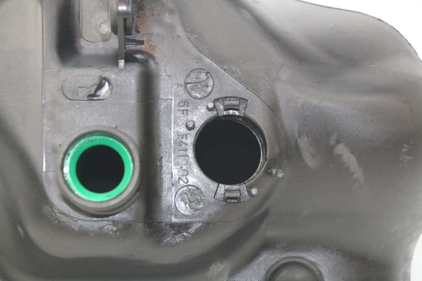 photo de FUEL TANK MBK BOOSTER NEXT GENERATION 50 (2004 - 2007) - Fixing points details