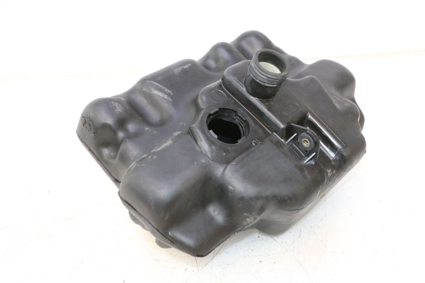photo de FUEL TANK MBK BOOSTER ROCKET 50 (1995 - 1998) - Surface and material condition